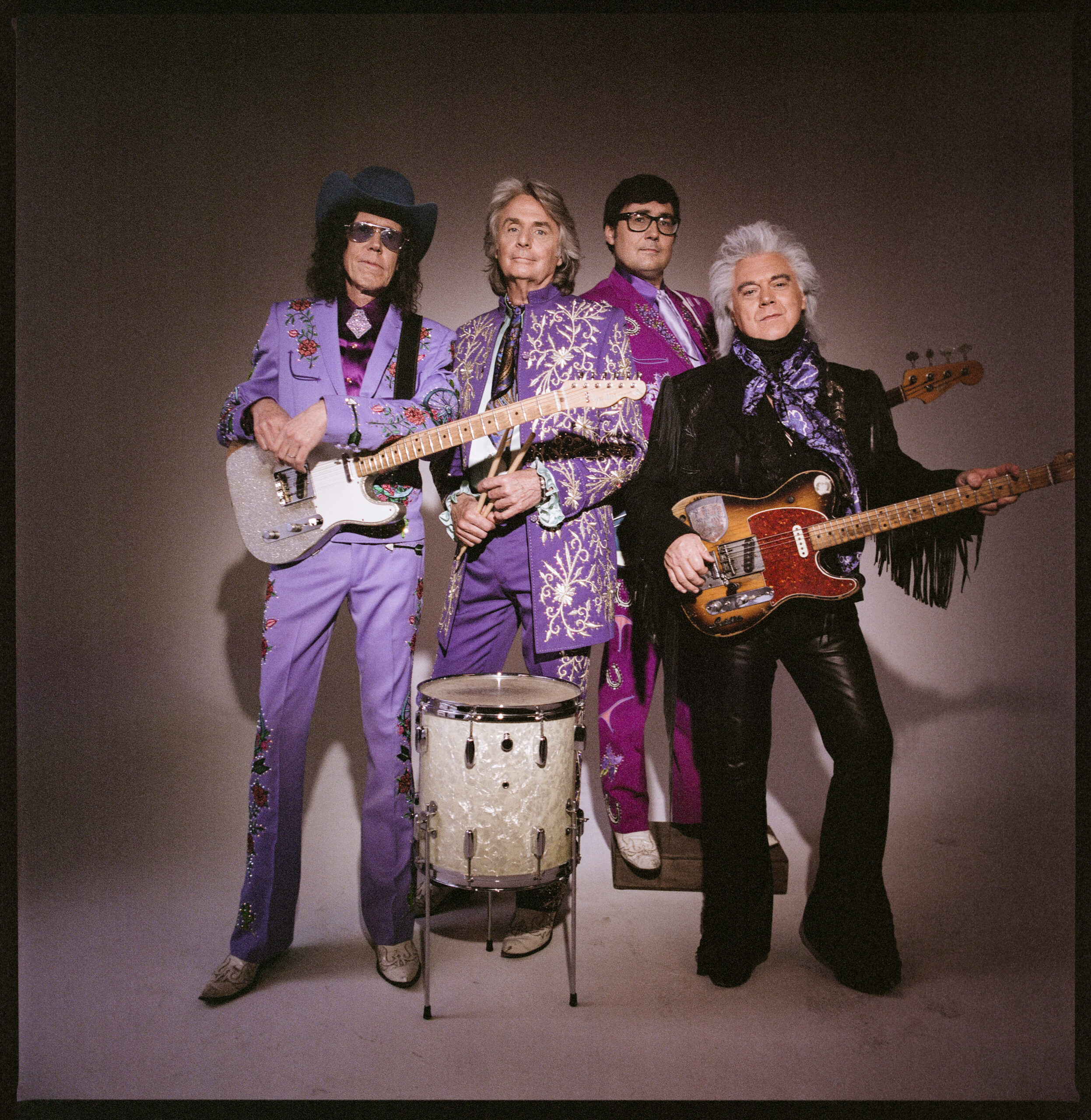 Fans at a Marty Stuart concert